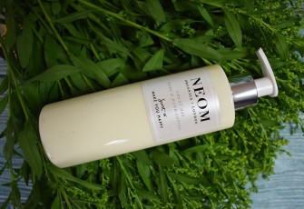 NEOM Organics Great Day Body and Hand Lotion