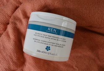 Ren Atlantic Kelp and Magnesium Anti-Fatigue Body Scrub