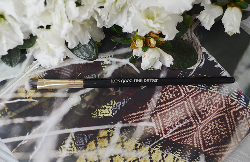 Look Good Feel Better Eye Shading Brush