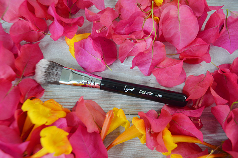 Sigma F60 Foundation Brush