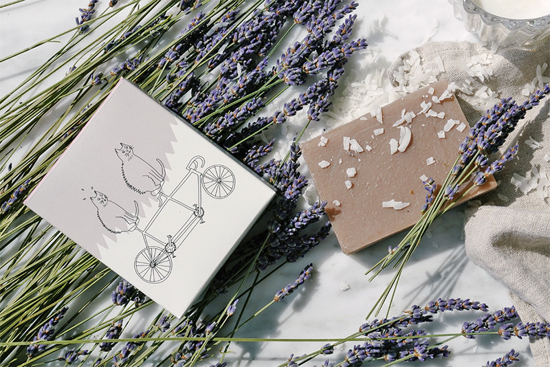 Meow Meow Tweet Lavender Coconut Shampoo Bar 