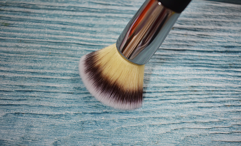 It Cosmetics Heavenly Luxe Foundation Brush отзывы