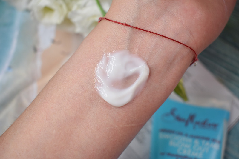 Shea Moisture Argan Oil and Almond Milk Blow Out Cream