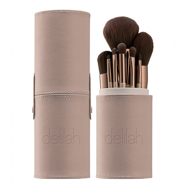 Delilah 8 Piece Brush Collection Set Delilah 8 Piece Brush Collection Set