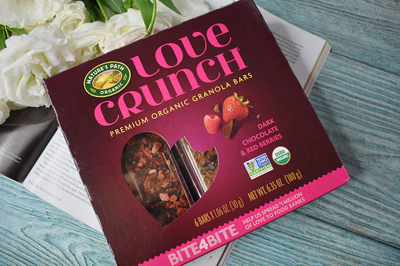 Nature's Path Love Crunch Premium Organic Granola Bars Dark Chocolate & Red Berries
