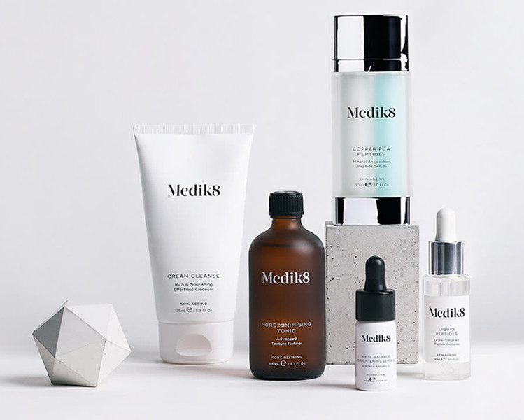 Косметика Medik8 на FeelUnique