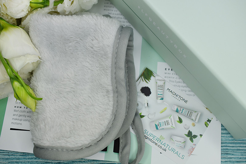Magnitone London Wipe Out Eco-Friendly Cleansing Cloth