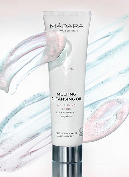 Madara Melting Cleansing Oil