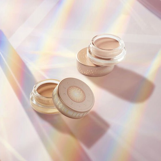 Becca Under Eye Brightening Corrector Becca Under Eye Brightening Corrector