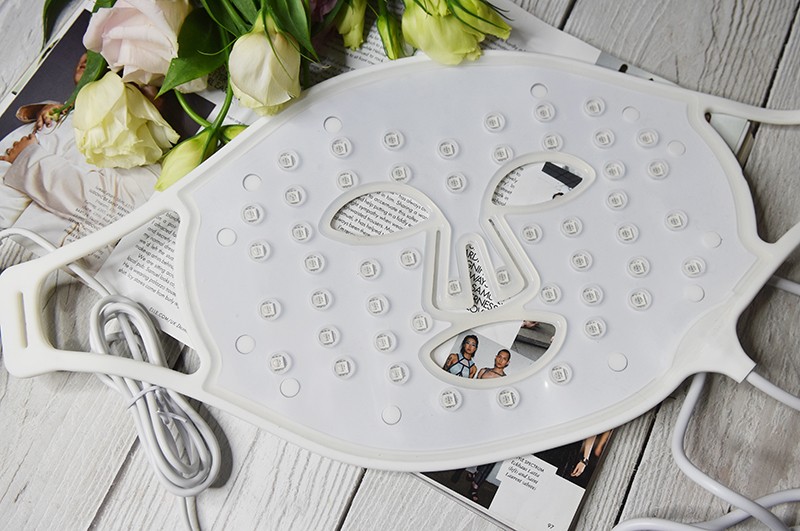 CurrentBody Skin LED Light Therapy Mask