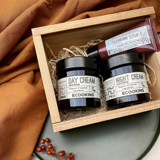 Ecooking™ Day & Night Cream and Scrub Set