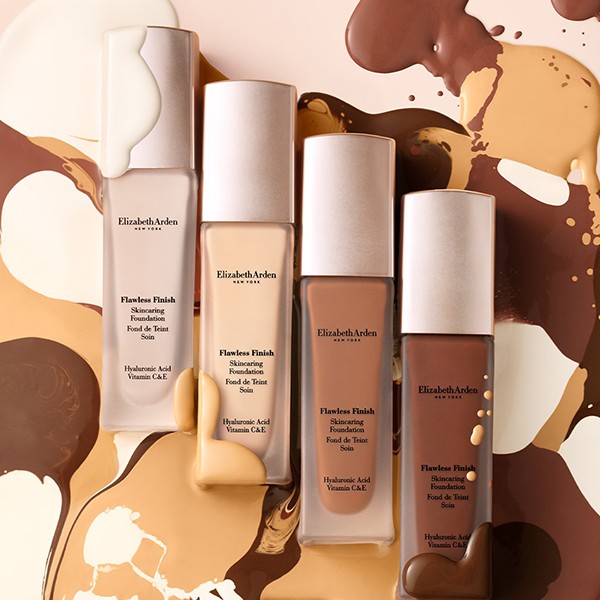 Elizabeth Arden Flawless Finish Skincaring Foundation