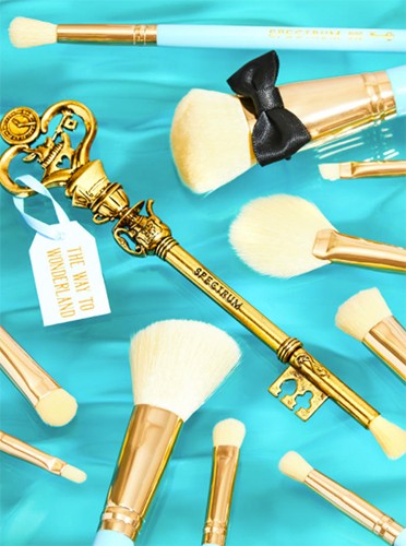 Новая коллекция Spectrum Collection, акции на BeautyBay Новая коллекция Spectrum Collection, акции на BeautyBay