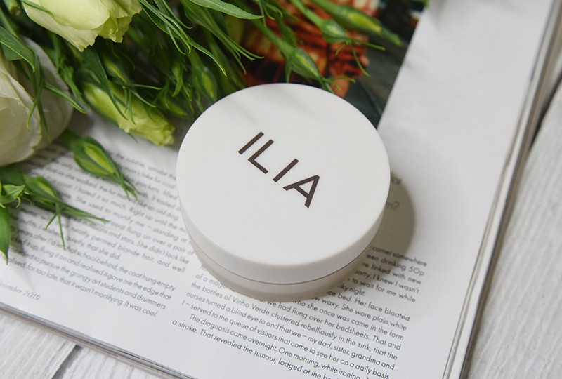 Ilia Radiant Tinted Powder SPF20 