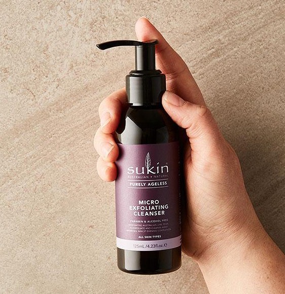 Sukin Purely Ageless Micro Exfoliating Cleanser