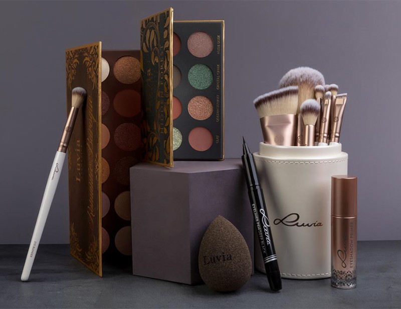 Luvia на LookFantastic