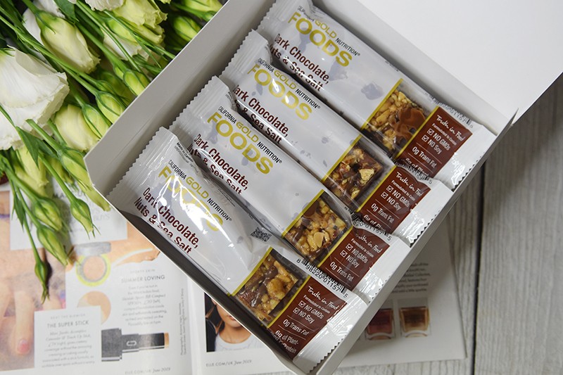 California Gold Nutrition Foods Dark Chocolate Nuts & Sea Salt Bars