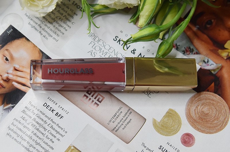 Hourglass Velvet Story Lip Cream