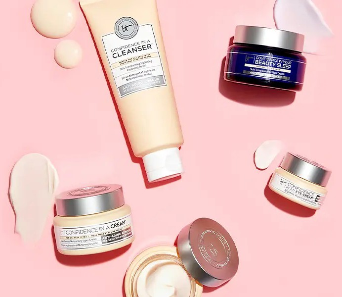 IT Cosmetics на Lookfantastic