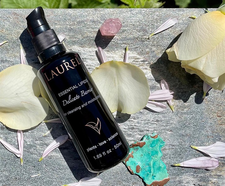 Laurel Essential Lipids: Delicate Barrier