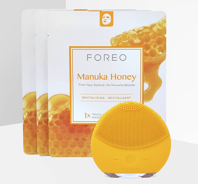 Luna Mini 2 Face Brush and Manuka Honey Sheet Mask Duo