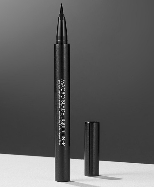 Natasha Denona Macro Blade Liquid Liner Natasha Denona Macro Blade Liquid Liner