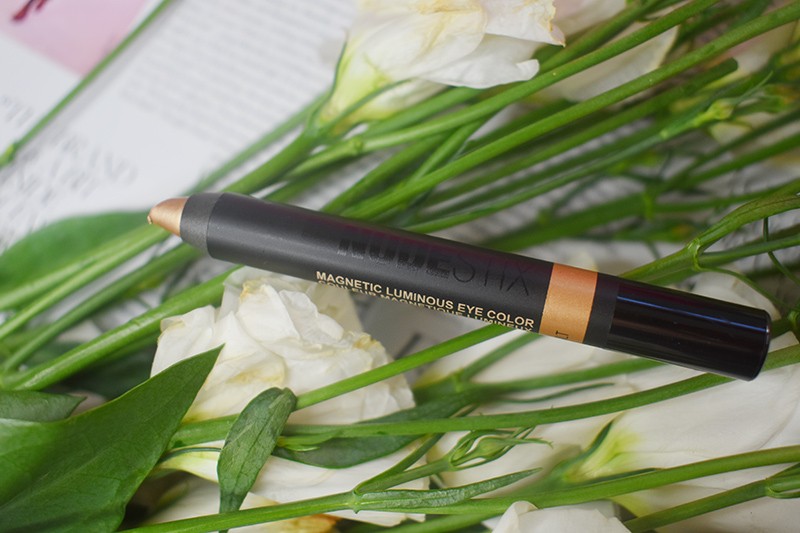 Nudestix Magnetic Eye Colour Pencil