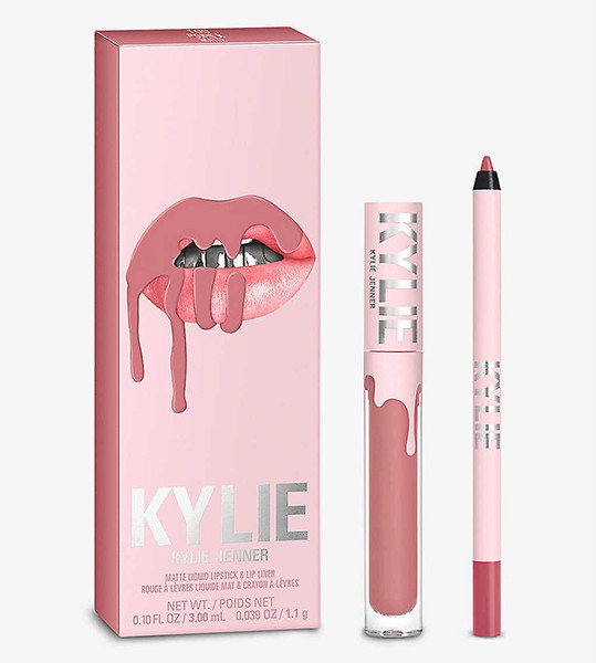 Kylie by Kylie Jenner Matte Lip Kit Kylie by Kylie Jenner Matte Lip Kit