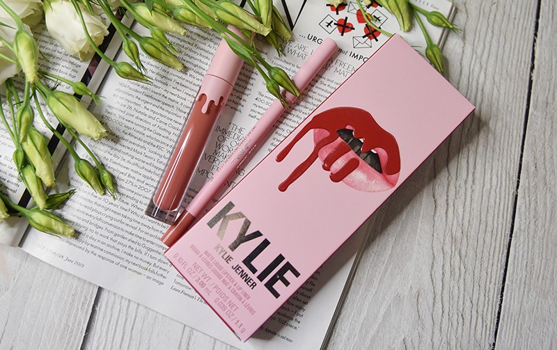 Kylie by Kylie Jenner Matte Lip Kit Kylie by Kylie Jenner Matte Lip Kit