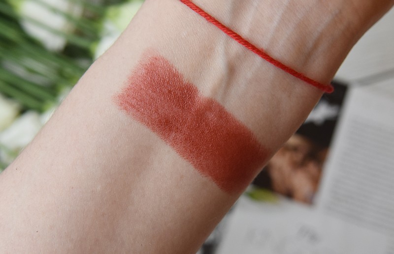 Suqqu Vibrant Rich Lipstick