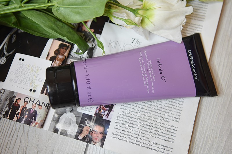 DERMAdoctor Kakadu C Brightening Daily Cleanser DERMAdoctor Kakadu C Brightening Daily Cleanser