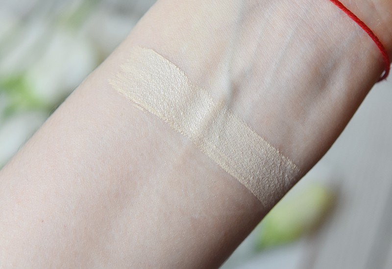 Rose Inc Softlight Luminous Hydrating Concealer