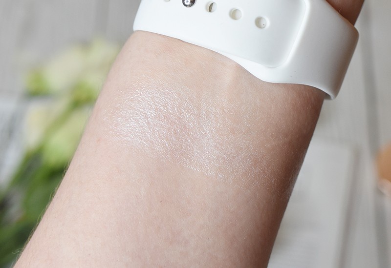 Kora Organics Rose Quartz Luminizer