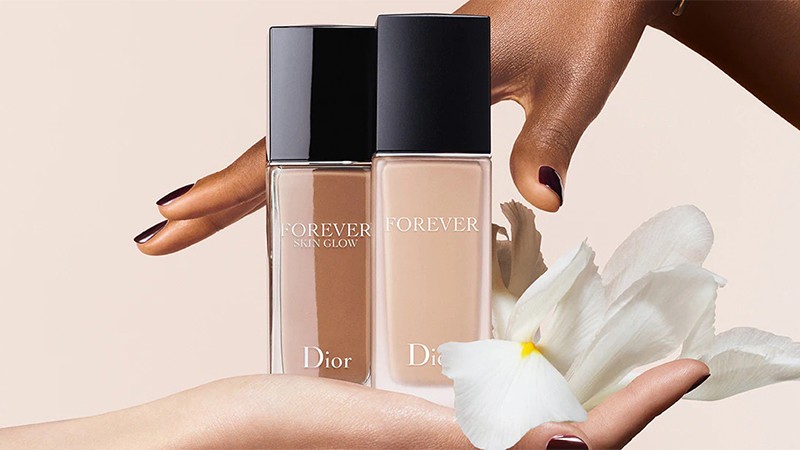 Тональные от Dior