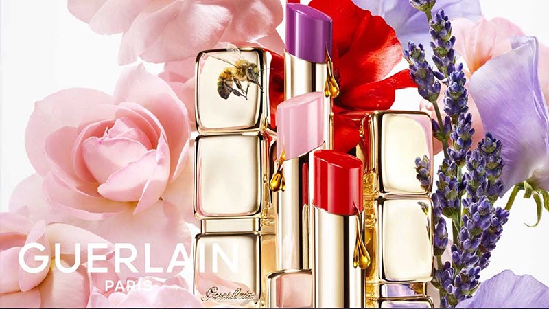 GUERLAIN KissKiss Bee Glow 98% Natural-Origin Honey Tint Balm