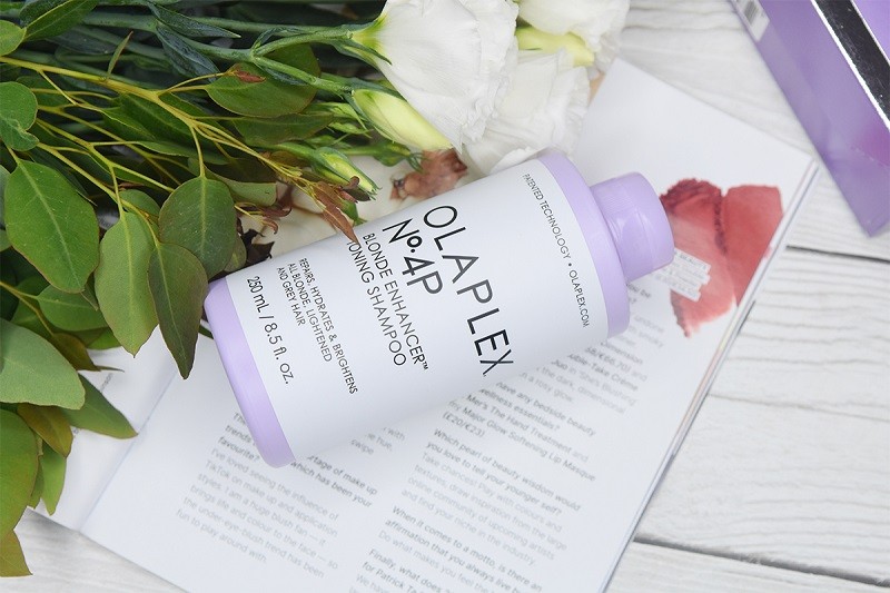 Olaplex No 4P Blonde Enhancer Toning Shampoo