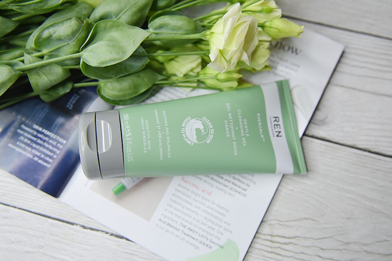 REN Evercalm Gentle Cleansing Gel