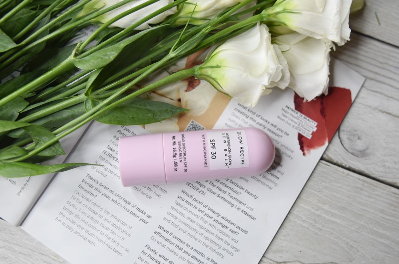 Glow Recipe Watermelon Glow Niacinamide Dew Balm Sunscreen Stick SPF 30 Glow Recipe Watermelon Glow Niacinamide Dew Balm Sunscreen Stick SPF 30