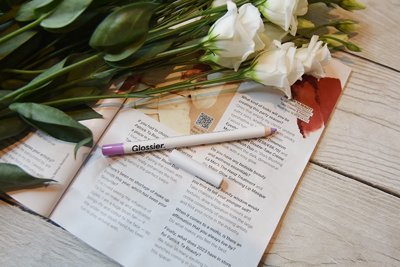 Glossier No. 1 Pencil