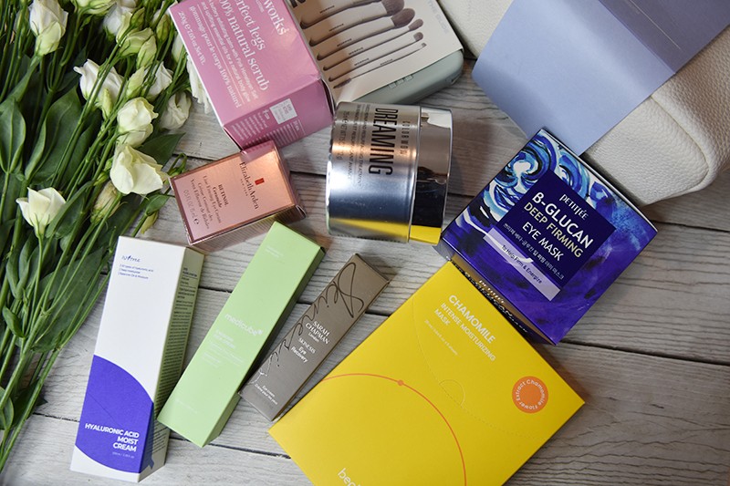 мои покупки Morphe, Color Wow, Sarah Chapman, Elizabeth Arden, This Works, Medicube, ISNtree, Petitfee, Beplain, а также Cult Beauty Flight Mode Edit 2025